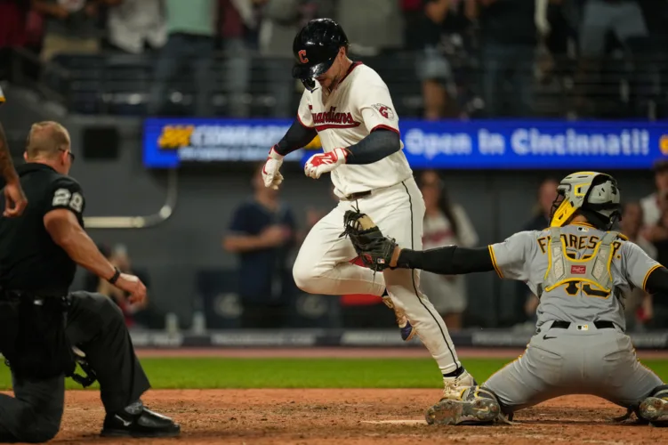 Bazzana hits 2-run homer in 9th to rally Guardians to 5-3 victory over Pirates